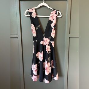 Windsor Floral Print Mini Dress